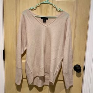 Tahari Cashmere V Neck Sweater XL in Blush/Baby pink